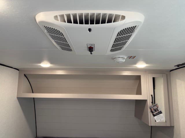 2026 Jayco 2026 Jayco Jay Feather - thumbnail 12