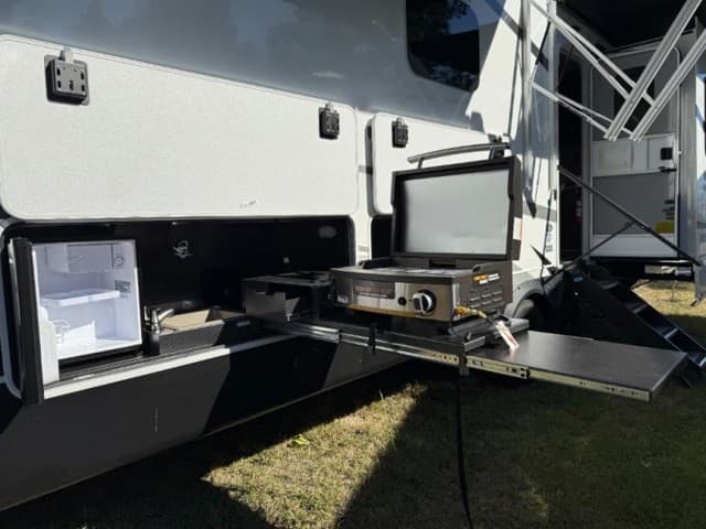 2026 Jayco 2026 Jayco North Point - thumbnail 8