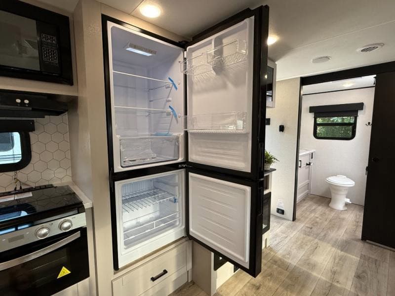 2026 Jayco 2026 Jayco Jay Feather - thumbnail 11