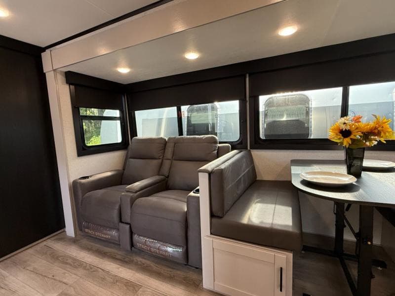 2026 Jayco 2026 Jayco Jay Feather - thumbnail 14