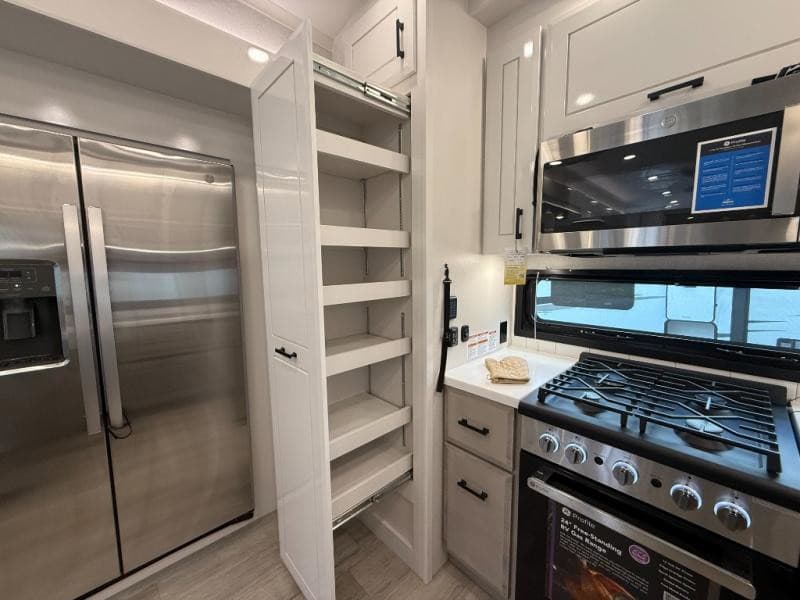 2026 Jayco 2026 Jayco Pinnacle - thumbnail 13