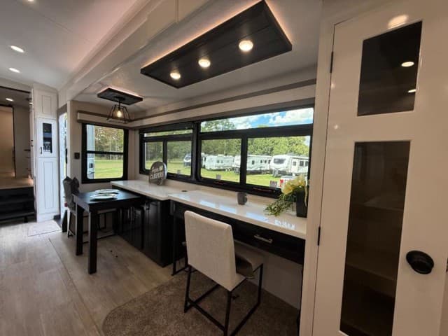 2026 Jayco 2026 Jayco Pinnacle - thumbnail 16