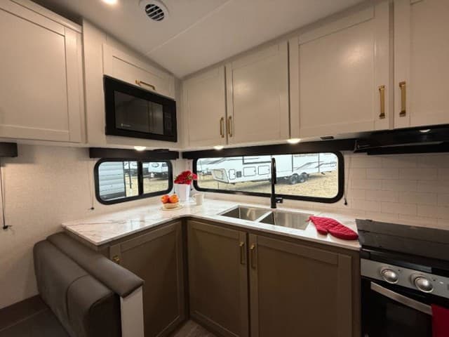2026 Jayco 2026 Jayco Eagle SLE - thumbnail 7