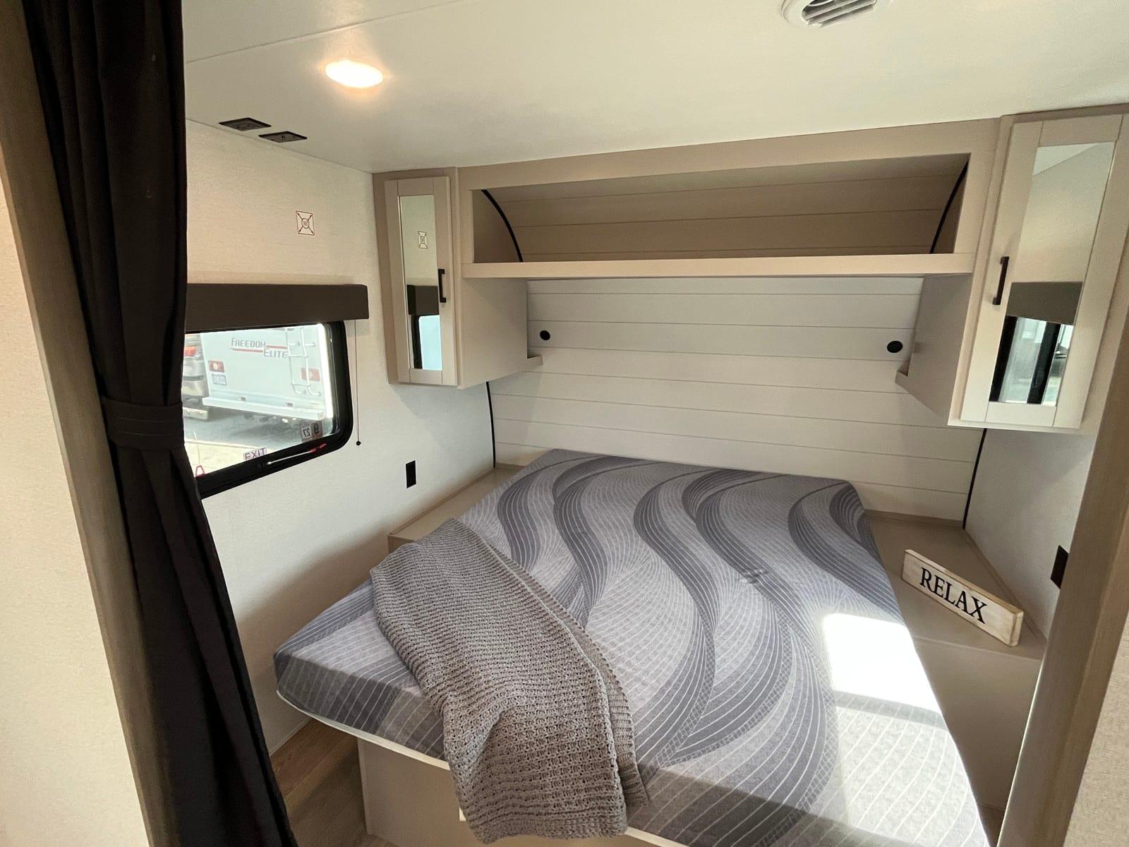 2027 Jayco 2027 Jayco Jay Flight - thumbnail 10