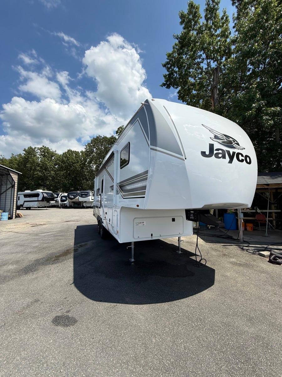 2027 Jayco 2027 Jayco Eagle - thumbnail 3