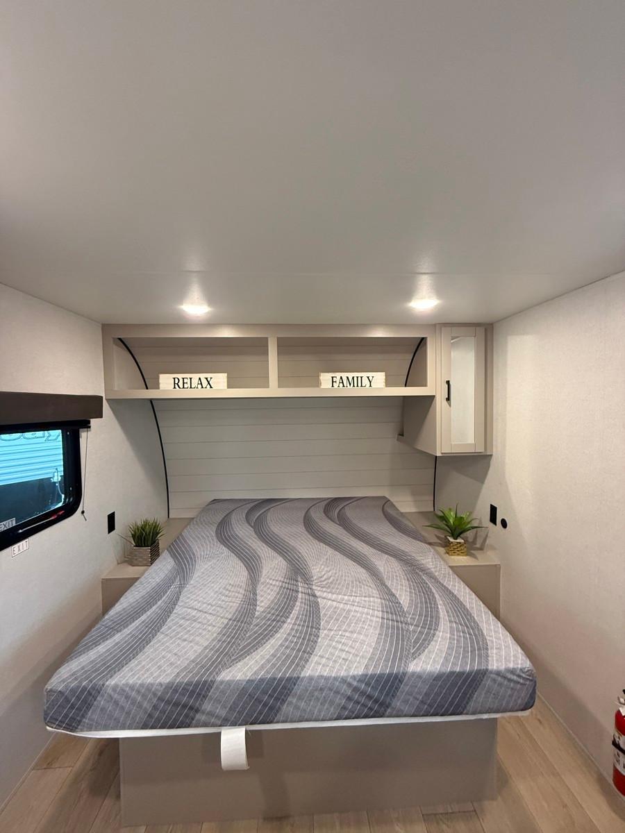 2027 Jayco 2027 Jayco Jay Flight SLX Sport - thumbnail 6