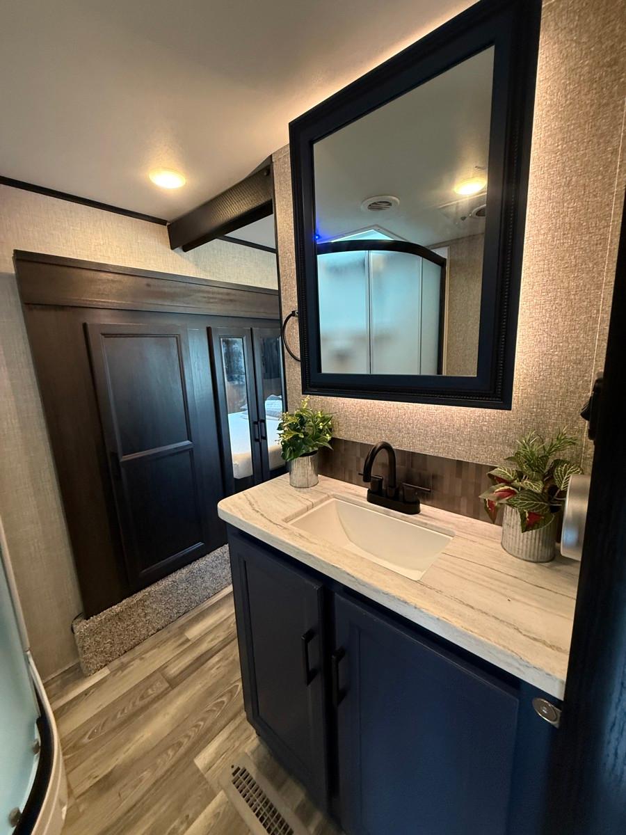 2027 Jayco 2027 Jayco Eagle SLE - thumbnail 8