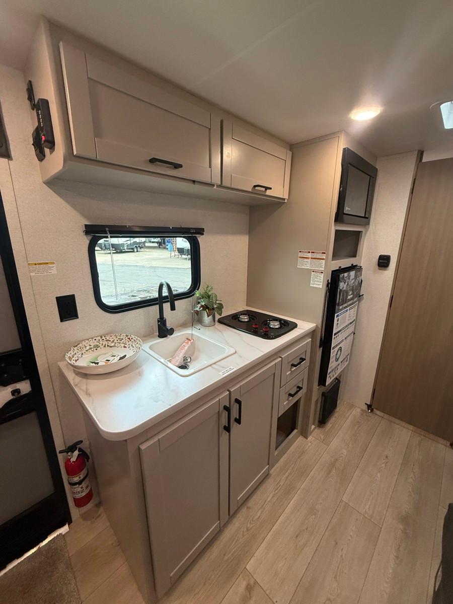 2027 Jayco 2027 Jayco Jay Flight Sport - thumbnail 7