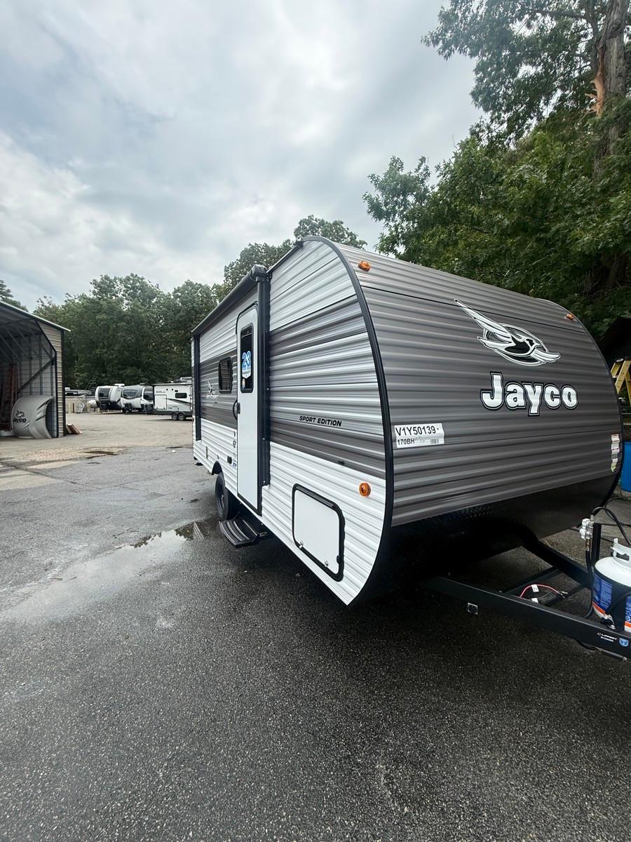2027 Jayco 2027 Jayco Jay Flight SLX - thumbnail 3