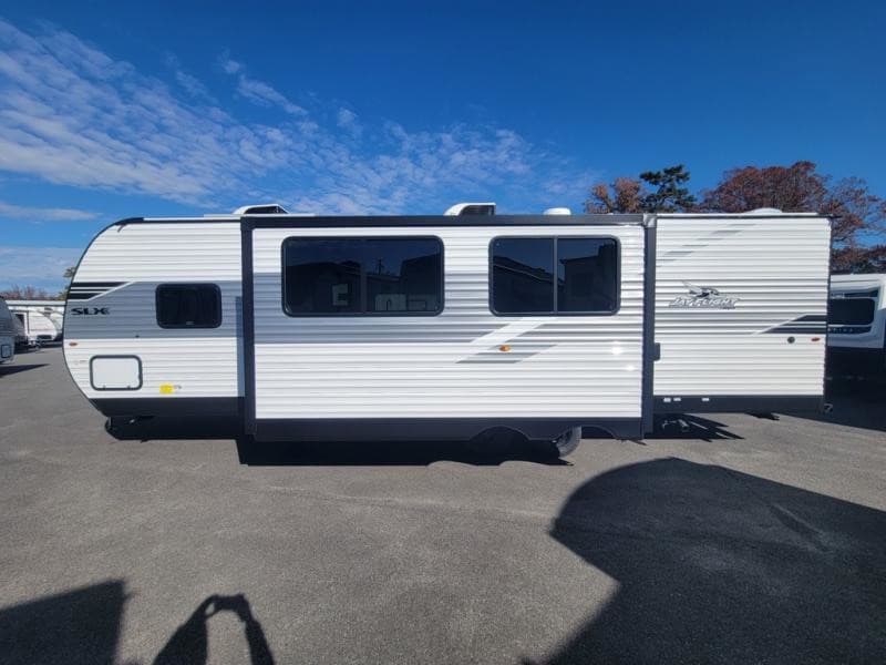 2026 Jayco 2026 Jayco Jay Flight SLX - thumbnail 3