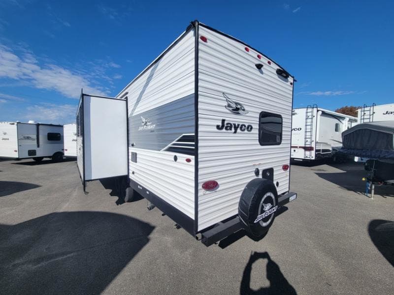 2026 Jayco 2026 Jayco Jay Flight SLX - thumbnail 4