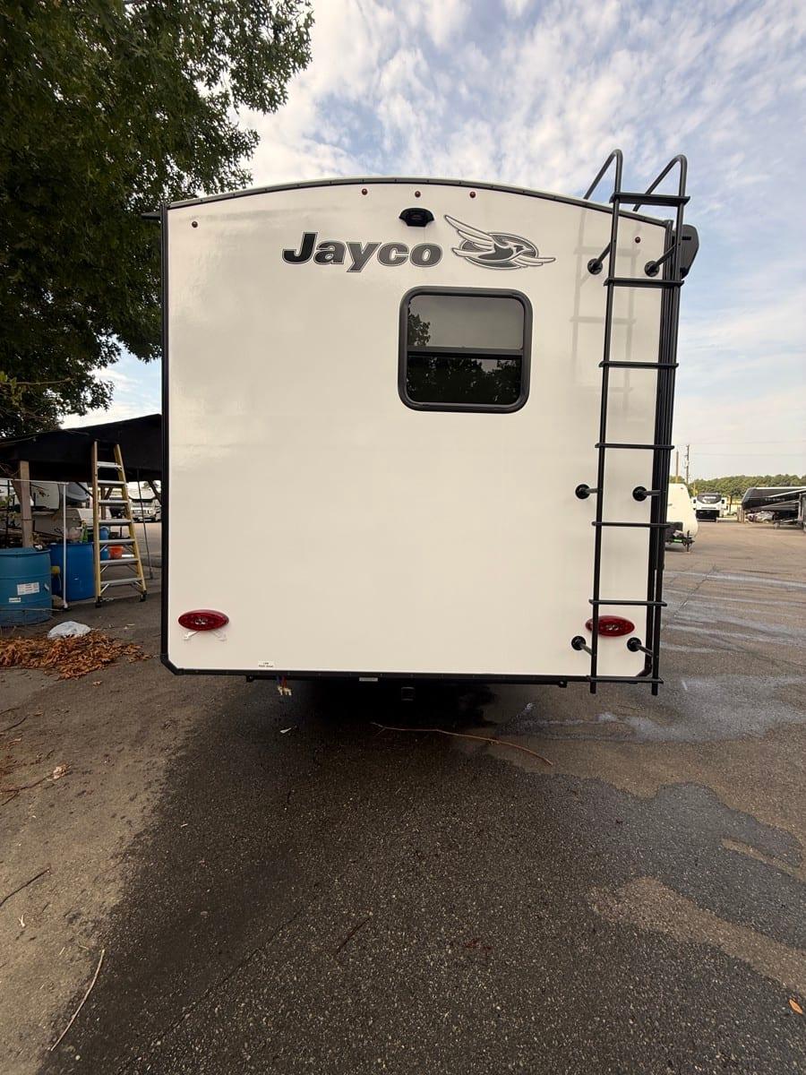 2027 Jayco 2027 Jayco Jay Feather - thumbnail 4