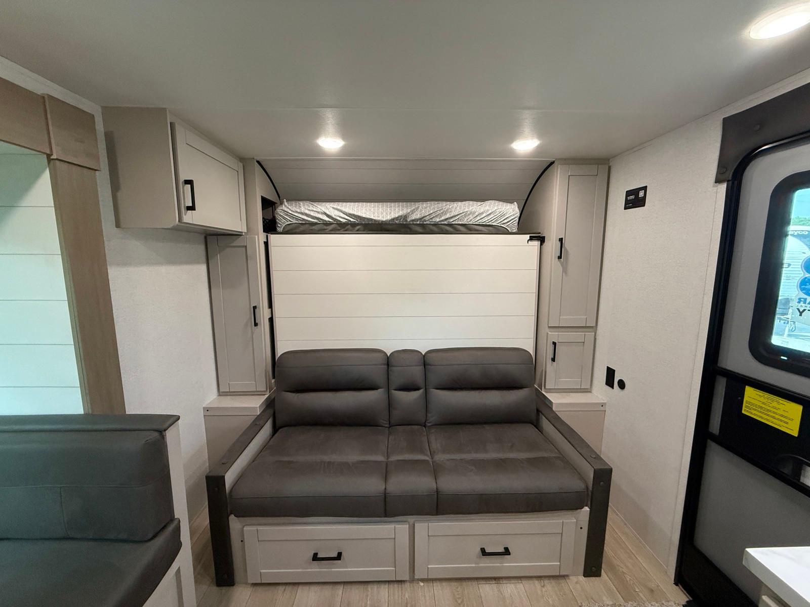2027 Jayco 2027 Jayco Jay Flight SLX - thumbnail 6