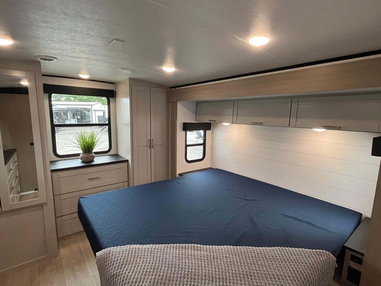 2027 Jayco 2027 Jayco Jay Feather - thumbnail 12