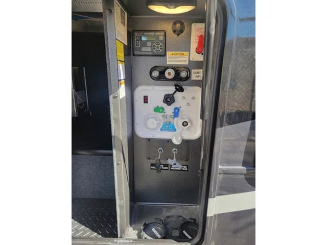 2026 Jayco 2026 Jayco Seismic Toy Hauler - thumbnail 40