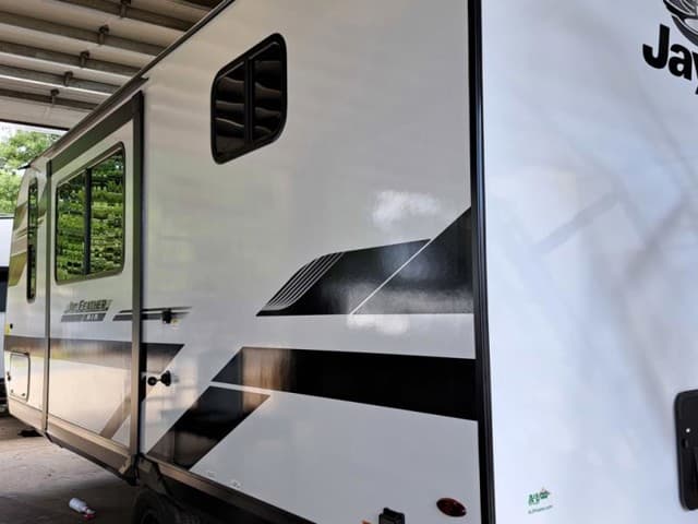 2026 Jayco 2026 Jayco Jay Feather - thumbnail 4
