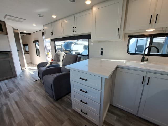 2025 Jayco 2025 Jayco Jay Flight SLX - thumbnail 9