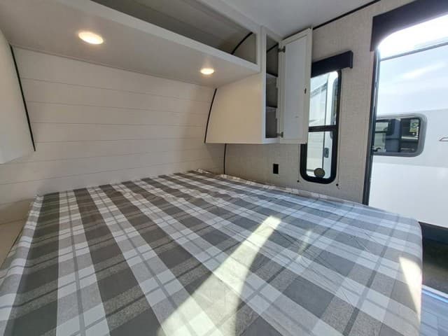 2025 Jayco 2025 Jayco Jay Flight SLX - thumbnail 8