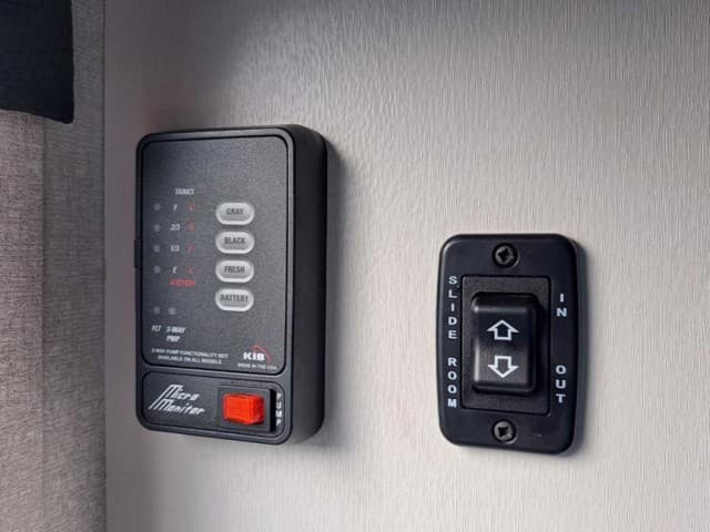 2026 Jayco 2026 Jayco Jay Flight SLX - thumbnail 16