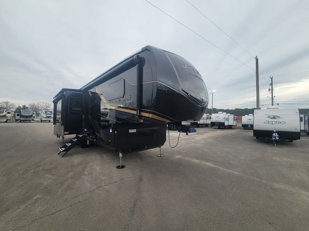 2026 Jayco Pinnacle 32RLTS