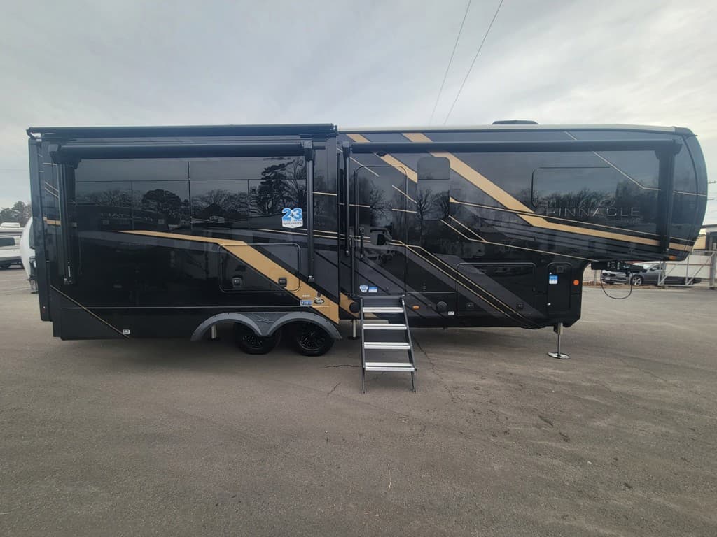 2026 Jayco 2026 Jayco Pinnacle - thumbnail 7