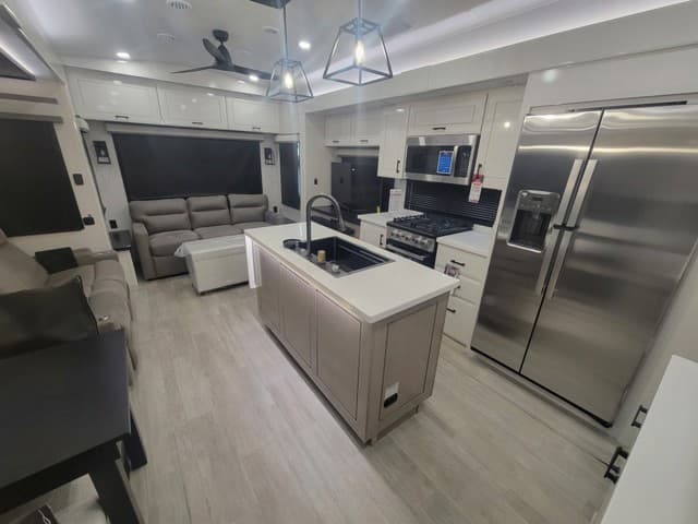 2026 Jayco 2026 Jayco Pinnacle - thumbnail 13