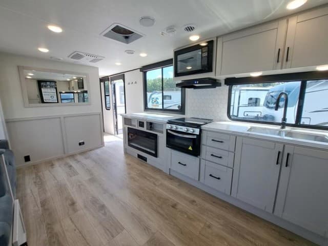 2026 Jayco 2026 Jayco Jay Feather - thumbnail 9