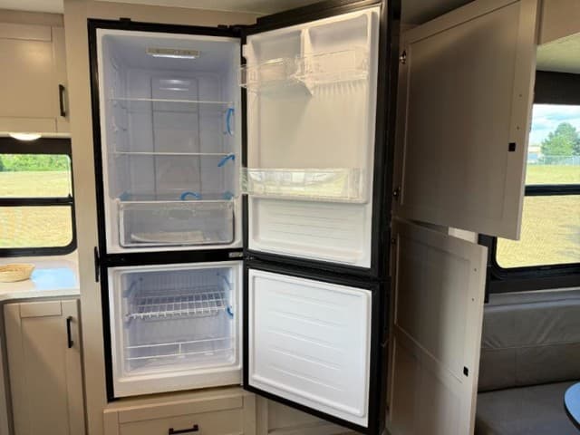 2026 Jayco 2026 Jayco Jay Feather - thumbnail 10