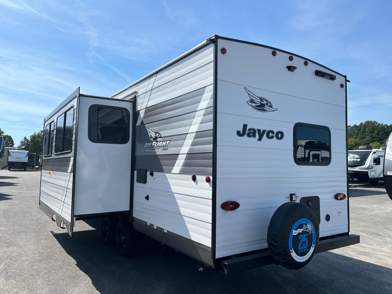 2027 Jayco 2027 Jayco Jay Flight - thumbnail 5