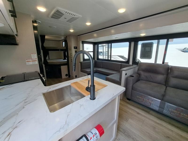 2026 Jayco 2026 Jayco Jay Feather - thumbnail 6