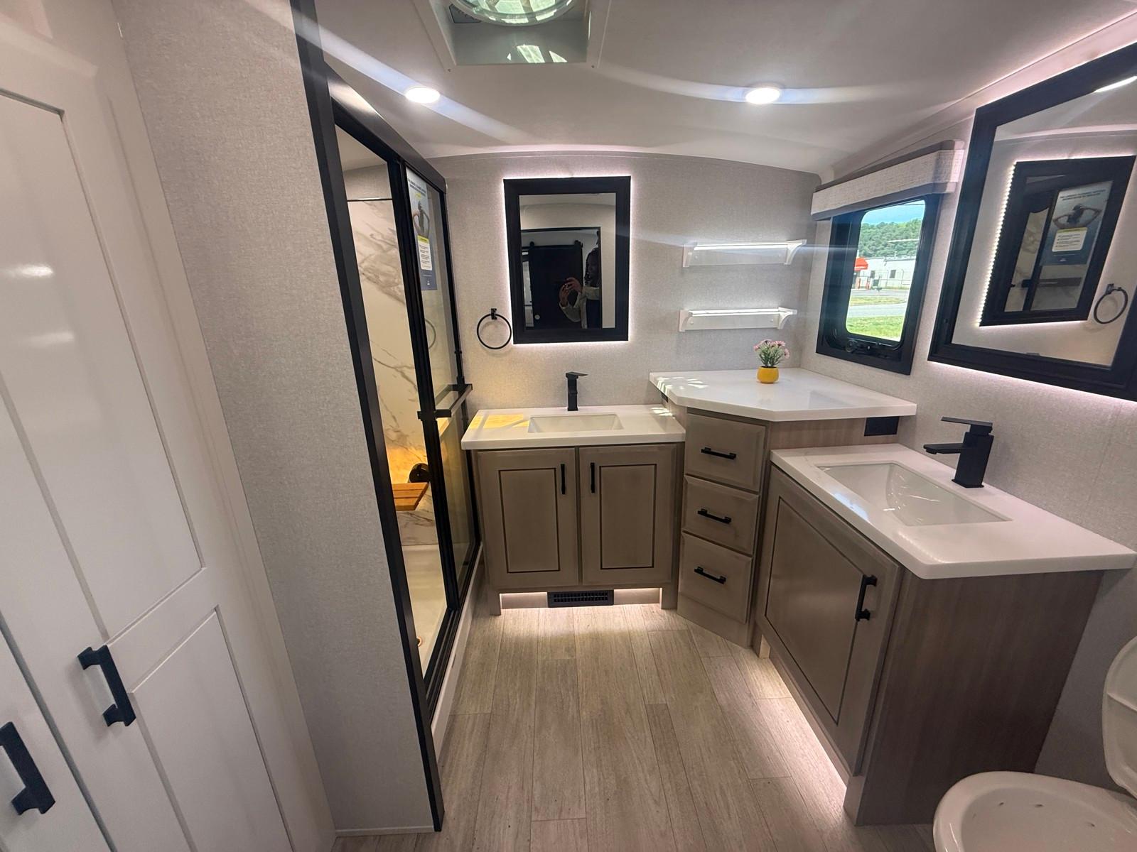 2026 Jayco 2026 Jayco Pinnacle - thumbnail 10
