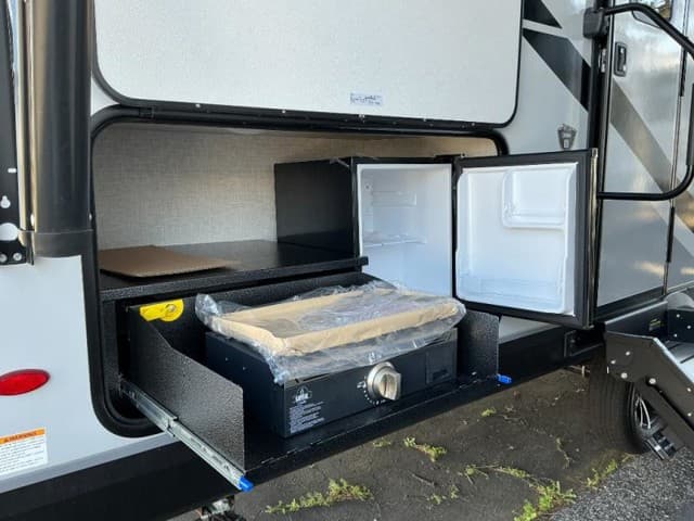 2025 Jayco 2025 Jayco Jay Feather - thumbnail 5