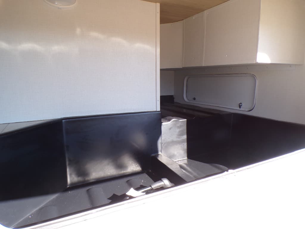 2026 Coachmen 2026 Coachmen Leprechaun - thumbnail 8