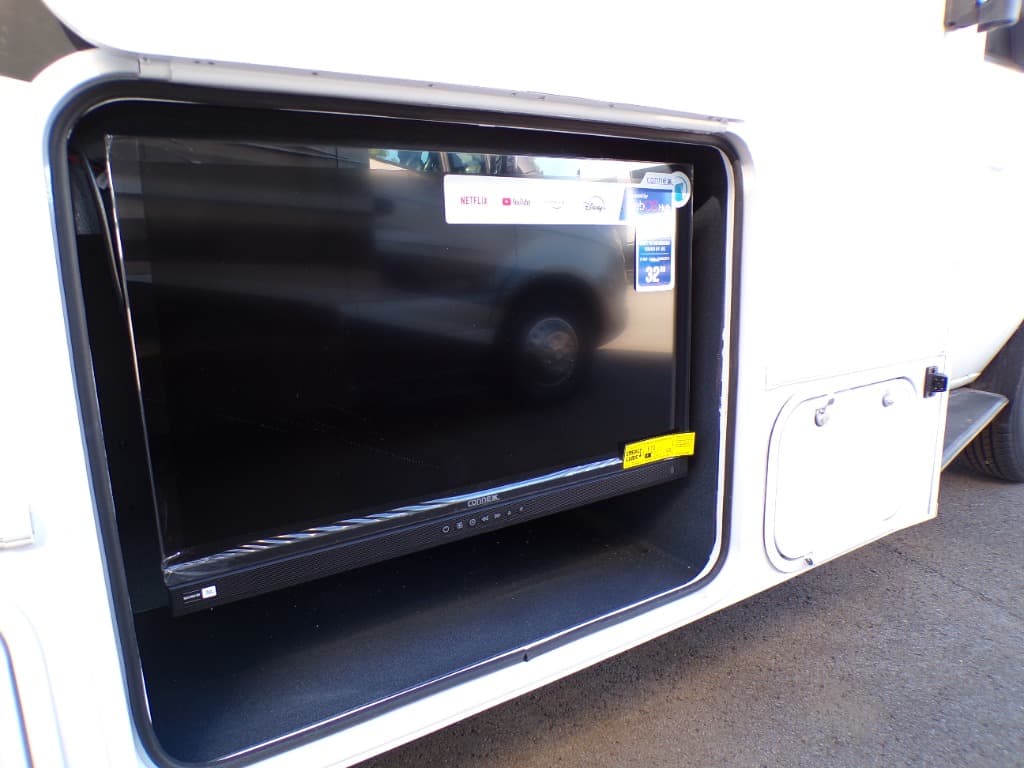 2026 Coachmen 2026 Coachmen Leprechaun - thumbnail 13