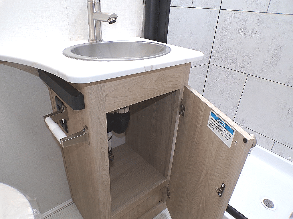 2026 Coachmen 2026 Coachmen Leprechaun - thumbnail 61