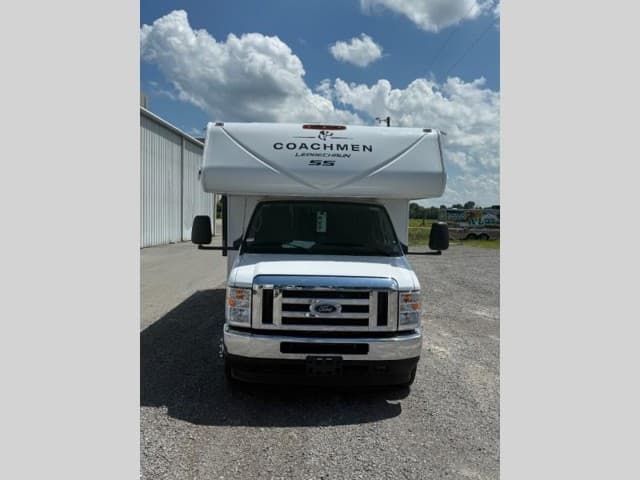 2026 Coachmen 2026 Coachmen Leprechaun - thumbnail 3