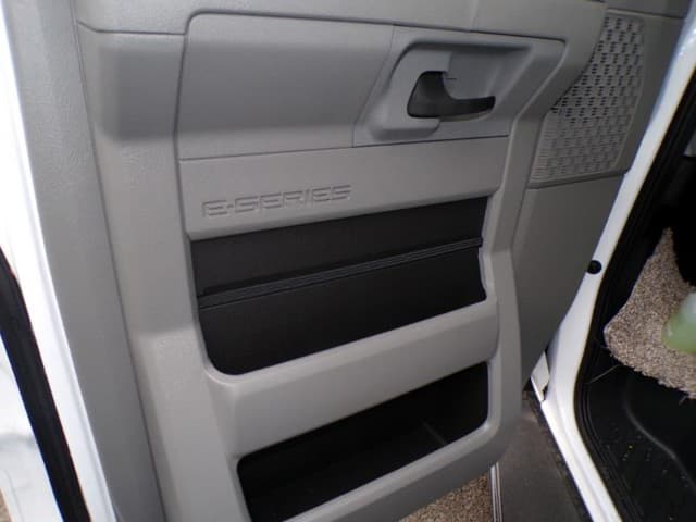 2026 Coachmen 2026 Coachmen Leprechaun - thumbnail 18