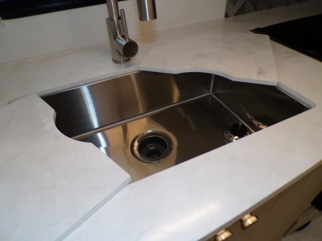 2026 Coachmen 2026 Coachmen Leprechaun - thumbnail 35