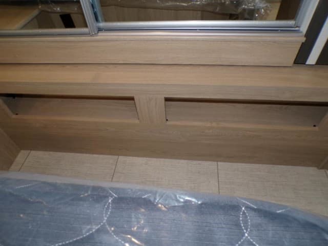 2026 Coachmen 2026 Coachmen Leprechaun - thumbnail 48