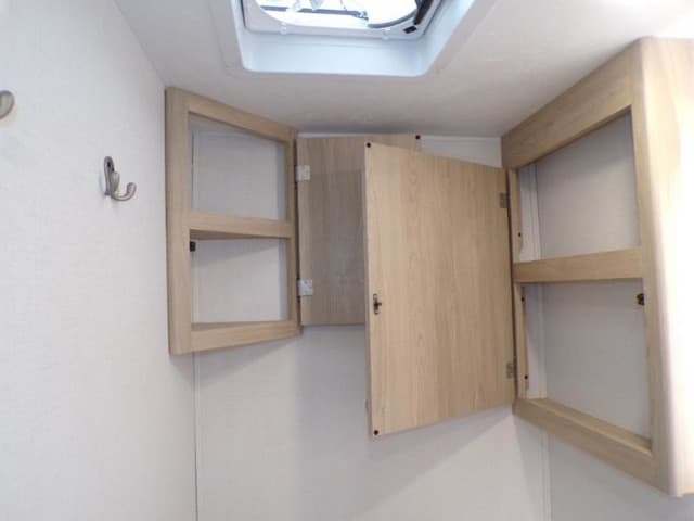 2026 Coachmen 2026 Coachmen Leprechaun - thumbnail 55