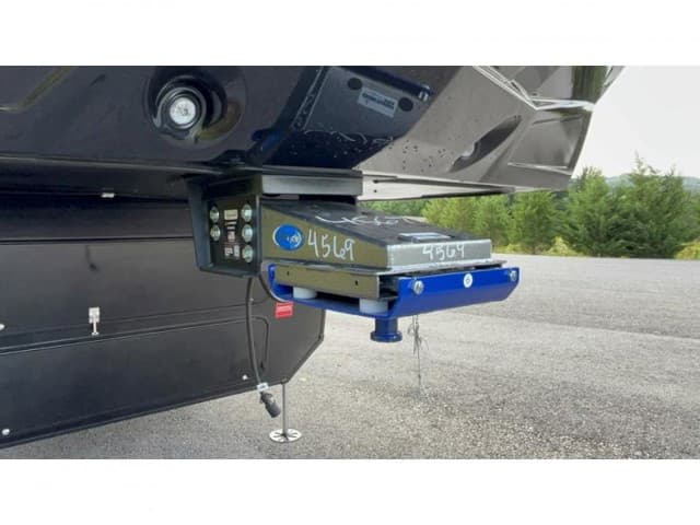 2026 Grand Design 2026 Grand Design Momentum - thumbnail 3