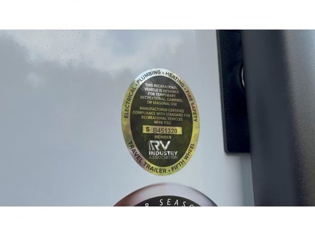 2026 Grand Design 2026 Grand Design Momentum - thumbnail 24