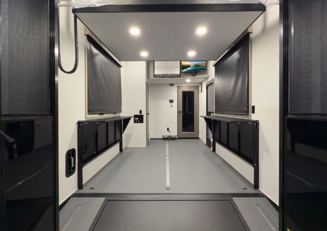 2026 Grand Design 2026 Grand Design Momentum - thumbnail 28