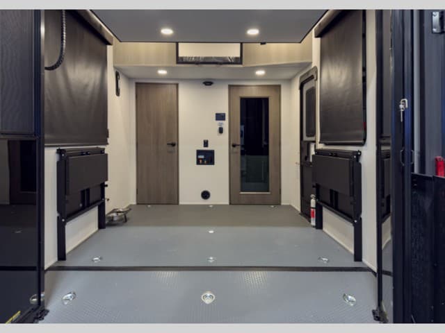 2026 Grand Design 2026 Grand Design Momentum G-Class - thumbnail 27