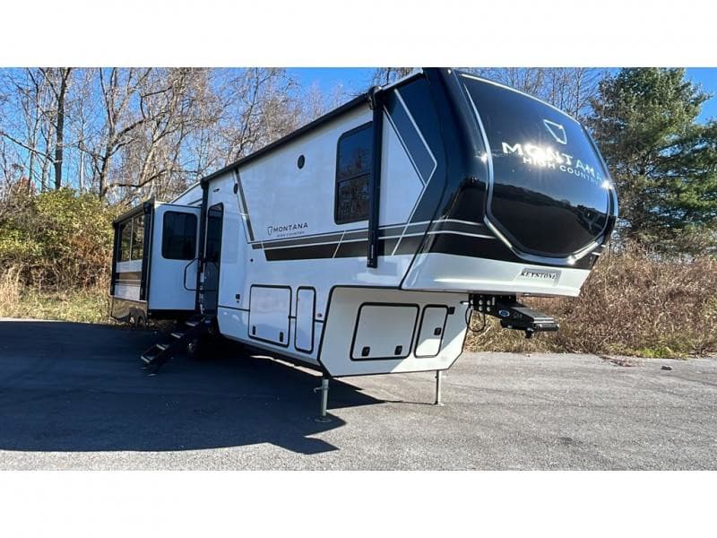 2026 Keystone Montana High Country 331RL