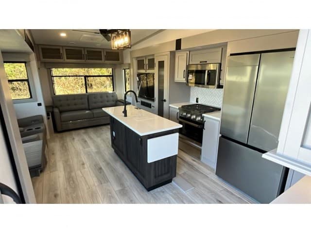 2026 Keystone RV 2026 Keystone RV Montana High Country - thumbnail 10