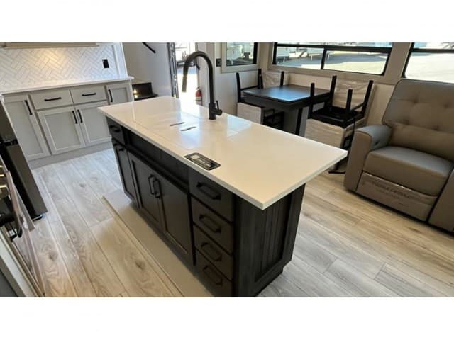 2026 Keystone RV 2026 Keystone RV Montana High Country - thumbnail 15