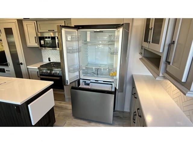 2026 Keystone RV 2026 Keystone RV Montana High Country - thumbnail 16