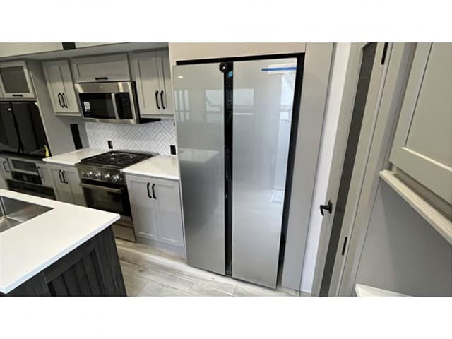 2026 Keystone RV 2026 Keystone RV Montana High Country - thumbnail 18