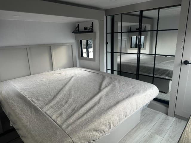 2026 Keystone RV 2026 Keystone RV Montana High Country - thumbnail 9